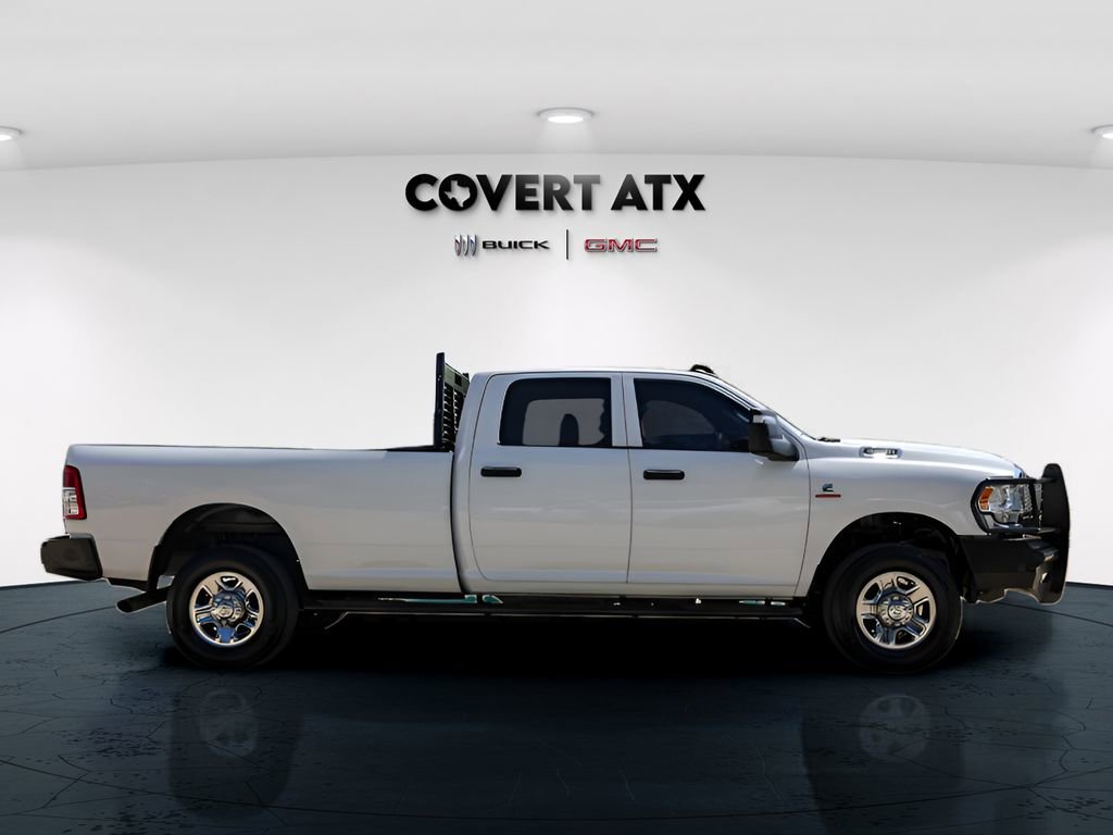 Used 2024 RAM 2500 Tradesman w/ Chrome Appearance Group AWD/4WD image 8
