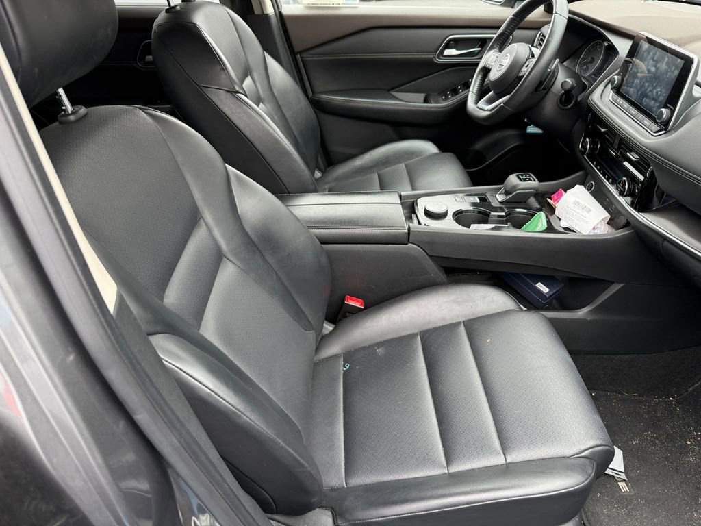 Used 2021 Nissan Rogue SV w/ Premium Package AWD/4WD image 2