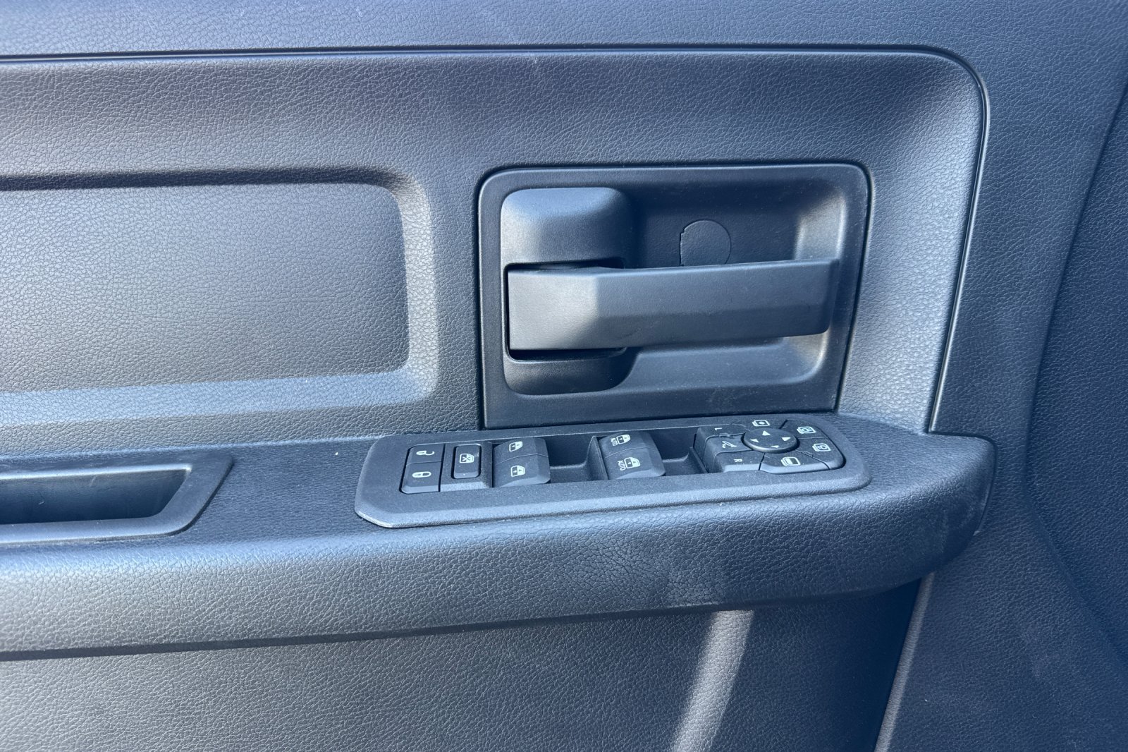 New 2027 RAM 2500 Tradesman AWD/4WD image 10