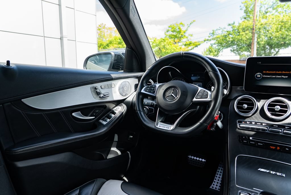 Used 2019 Mercedes-Benz GLC 63 AMG 4MATIC w/ Multimedia Package image 11