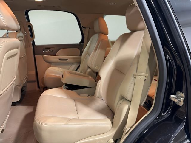Used 2011 Chevrolet Tahoe LTZ AWD/4WD image 31
