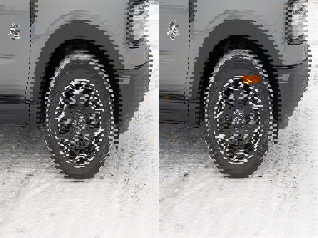 New 2025 Ford Bronco Sport Outer Banks image 21