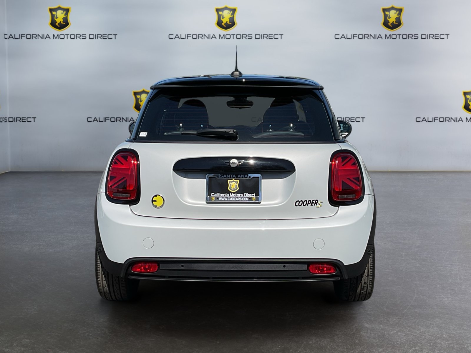 Used 2023 MINI Cooper SE FWD image 6