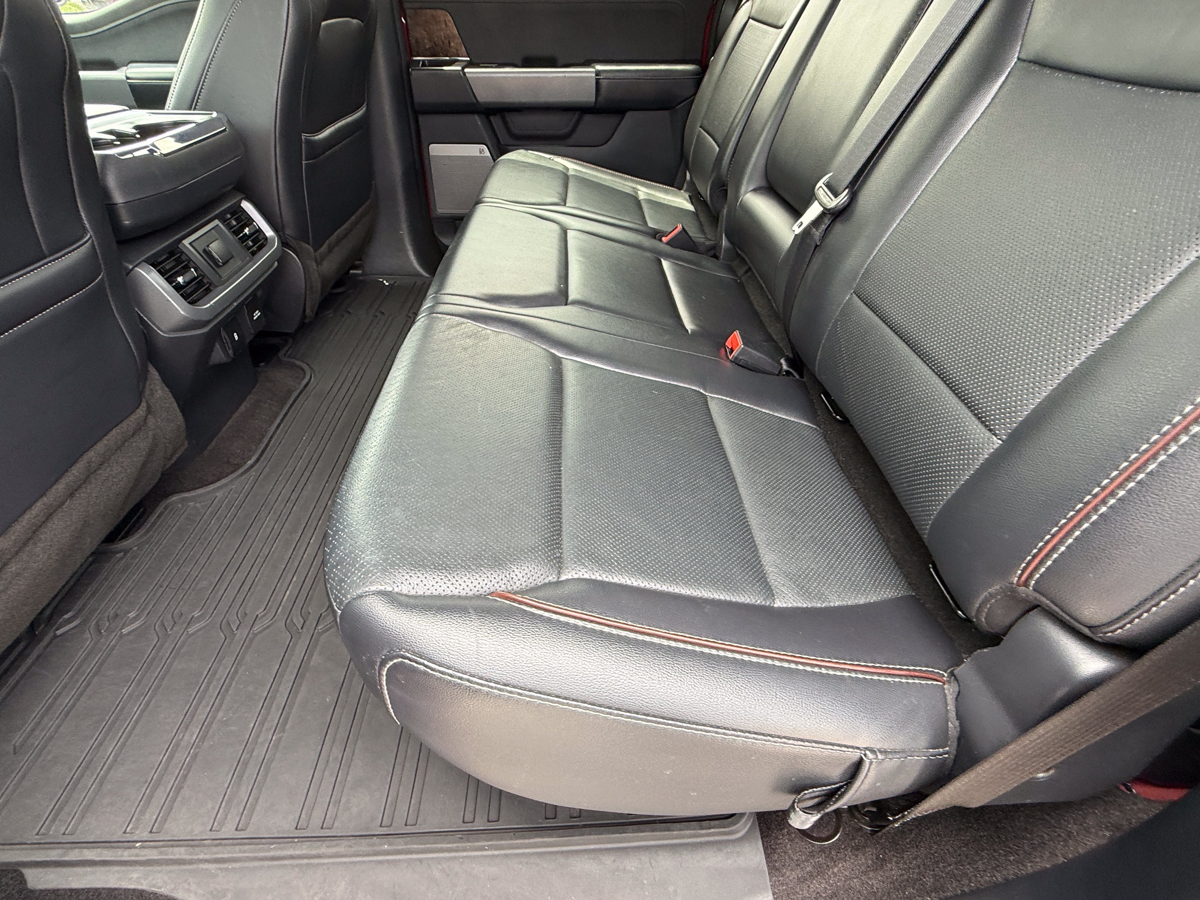 Used 2021 Ford F150 Lariat AWD/4WD image 16