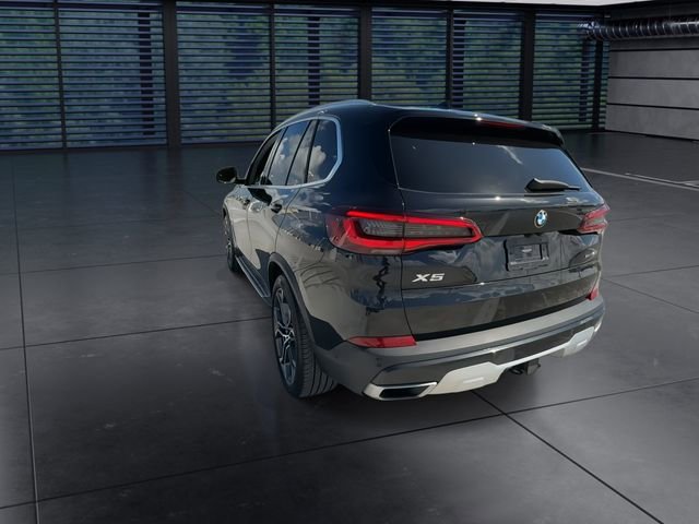 Used 2022 BMW X5 sDrive40i w/ Premium Package RWD image 6