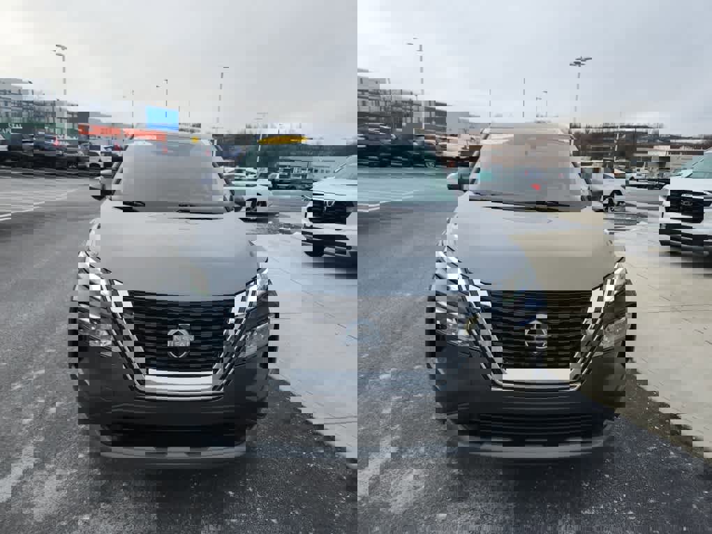 Used 2023 Nissan Rogue SV w/ SV Premium Package image 7