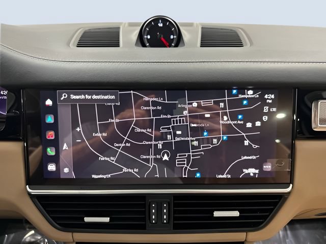 Used 2023 Porsche Cayenne S AWD/4WD image 21