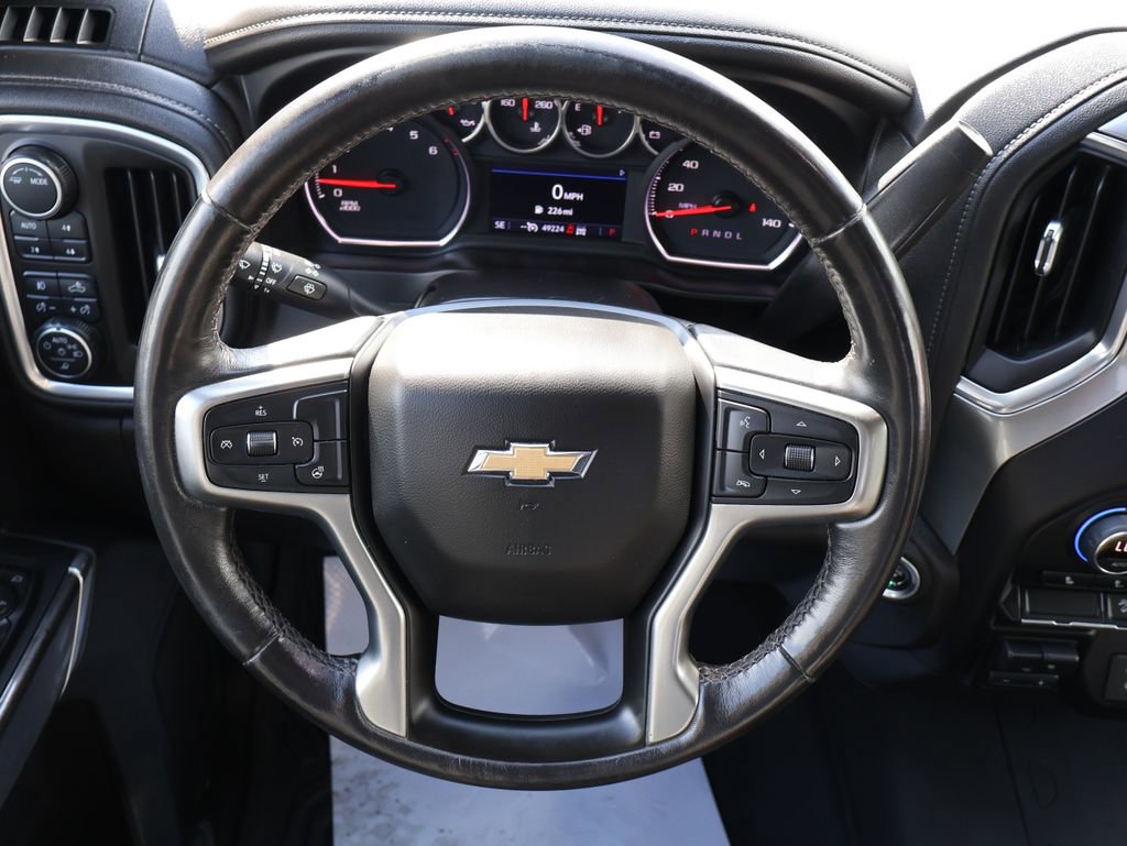 Certified 2022 Chevrolet Silverado 3500 LTZ w/ Gooseneck/5TH Wheel Package AWD/4WD image 16
