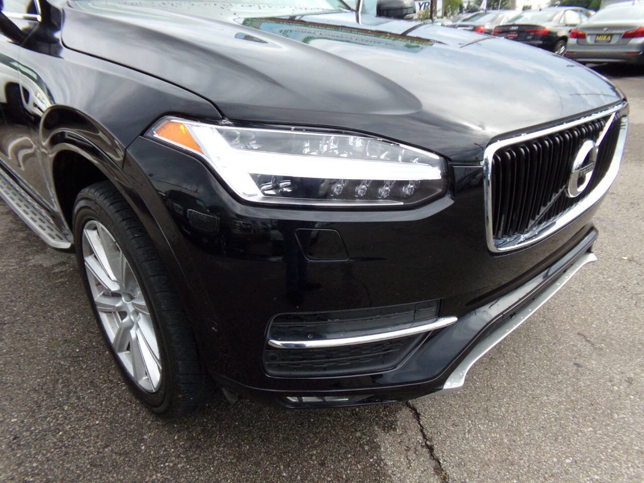 Used 2016 Volvo XC90 T6 Momentum w/ Momentum Plus Package image 31