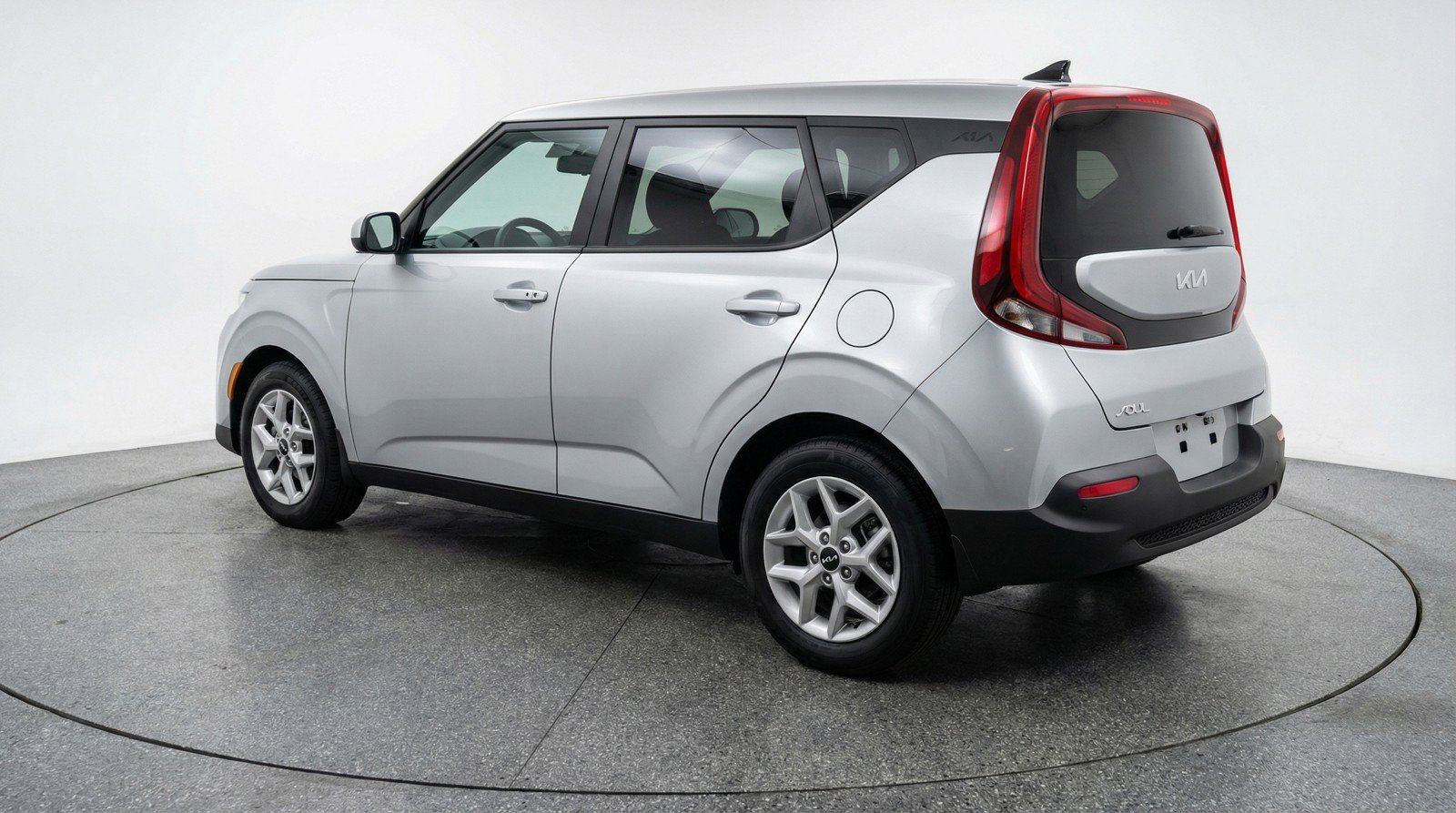 Used 2025 Kia Soul LX w/ LX Technology Package image 6