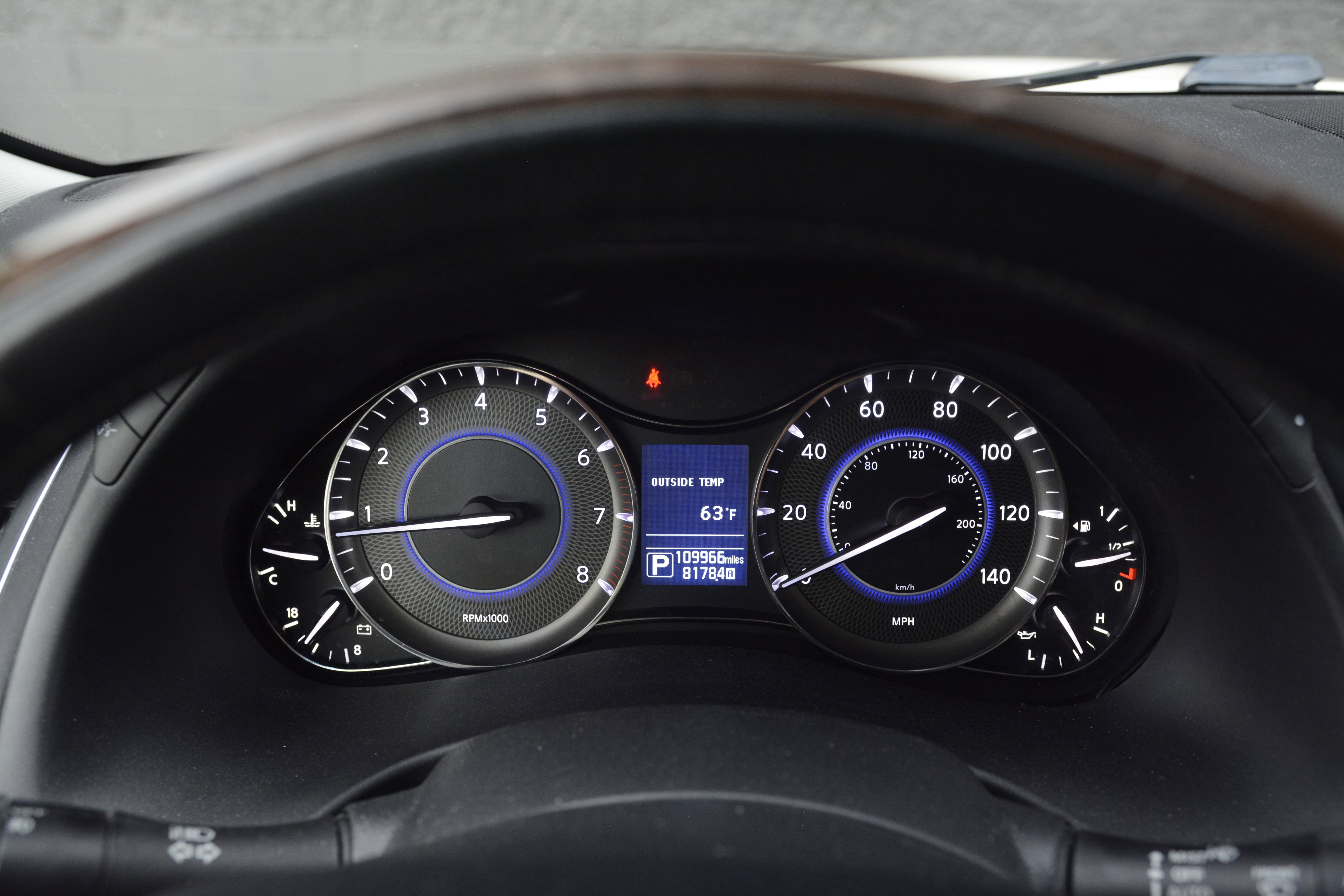 Used 2017 INFINITI QX80 Signature Edition RWD image 18