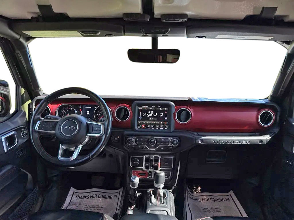 Used 2022 Jeep Wrangler Unlimited Rubicon w/ LED Lighting Group AWD/4WD image 32