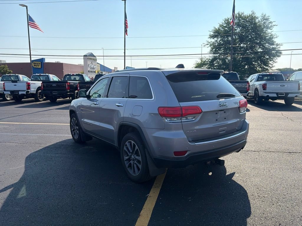 Used 2018 Jeep Grand Cherokee Limited w/ Jeep Active Safety Group AWD/4WD image 5