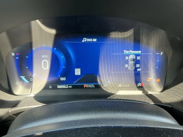 Used 2021 Ford Escape Titanium w/ Titanium Elite Package AWD/4WD image 14