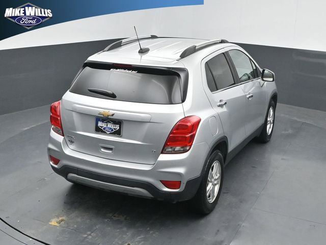 Used 2018 Chevrolet Trax LT w/ LT Convenience Package FWD image 15
