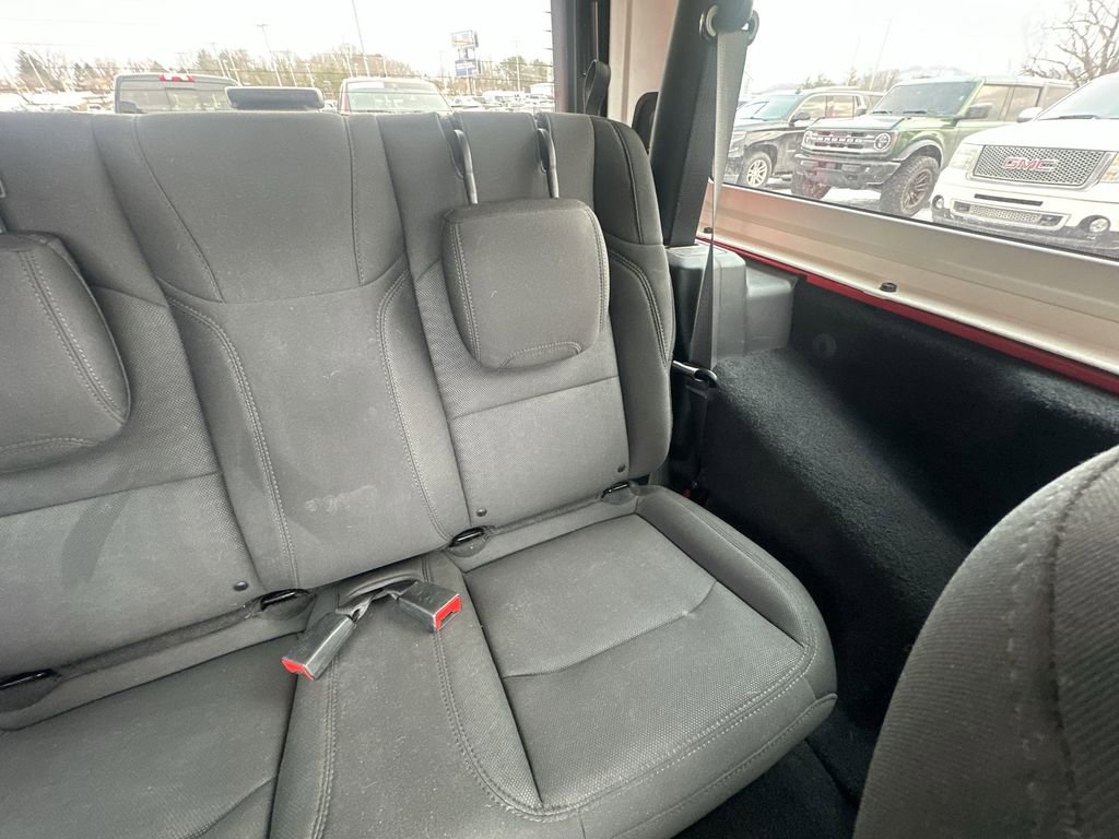 Used 2020 Jeep Wrangler Sport image 14