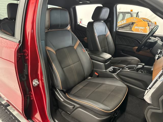 Used 2024 GMC Canyon AT4 w/ Canyon Safety Plus Package AWD/4WD image 34