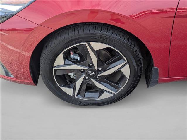 Used 2023 Hyundai Elantra Limited FWD image 22