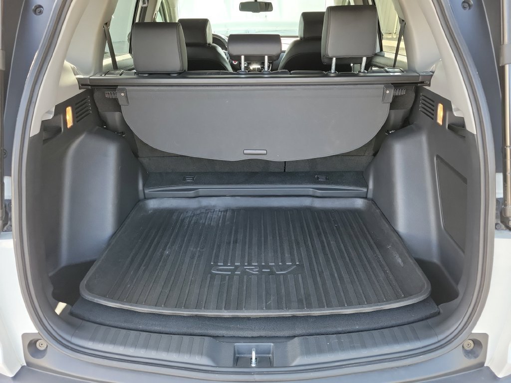 Used 2021 Honda CR-V Touring image 15