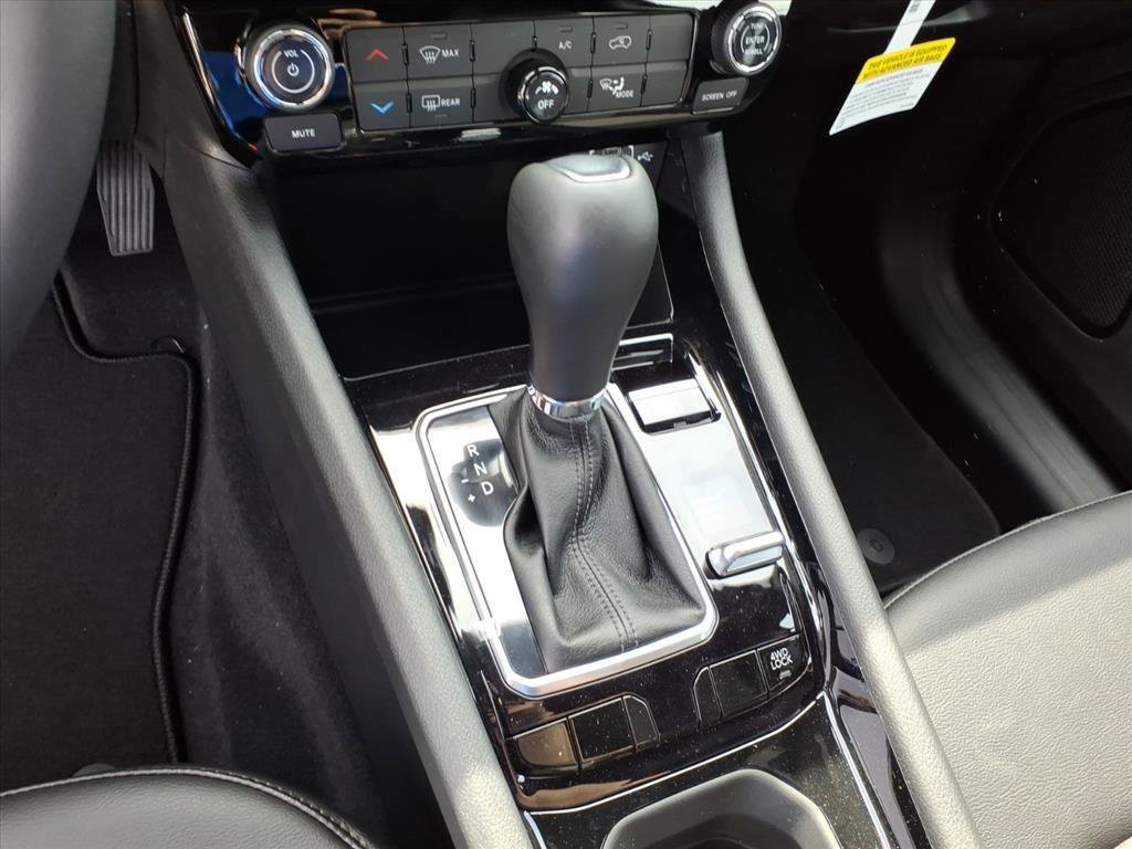 New 2026 Jeep Compass Latitude AWD/4WD image 15