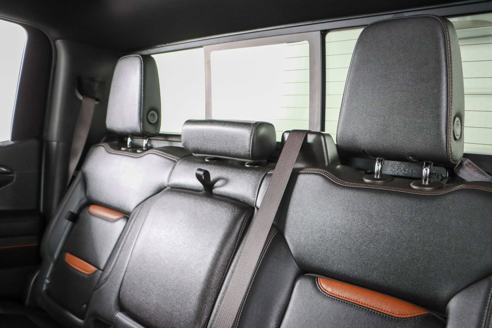 Used 2024 GMC Sierra 1500 AT4 w/ Technology Package AWD/4WD image 30