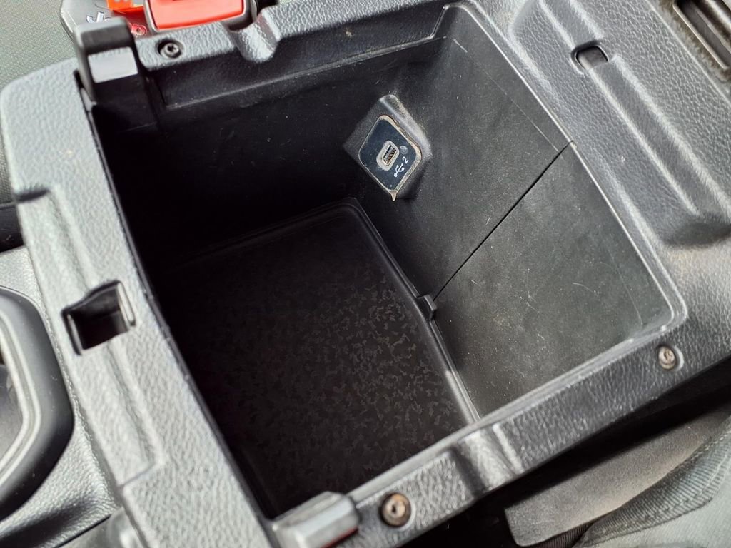 Used 2019 Jeep Wrangler Unlimited Sport S image 11