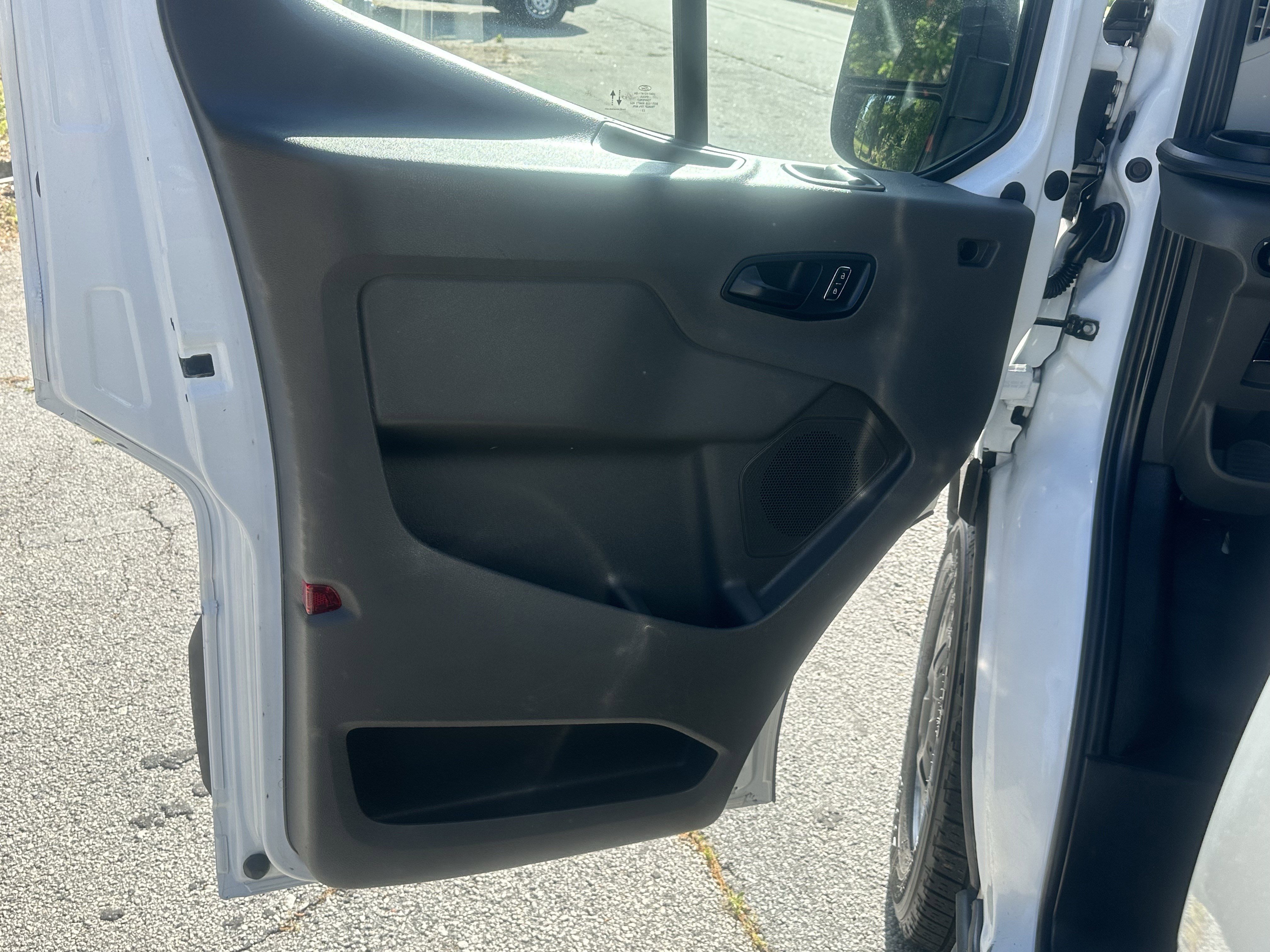 Used 2023 Ford Transit 350 148 High Roof Extended image 13