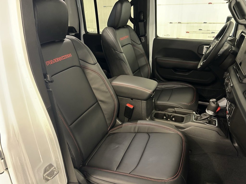 New 2025 Jeep Gladiator Rubicon w/ Convenience Group image 19
