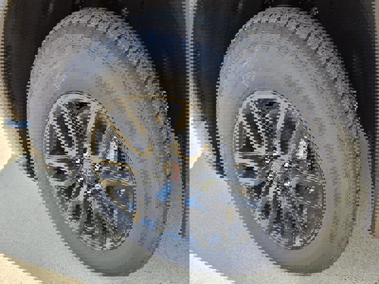 New 2026 GMC Sierra 1500 Elevation w/ Elevation Premium Package image 7