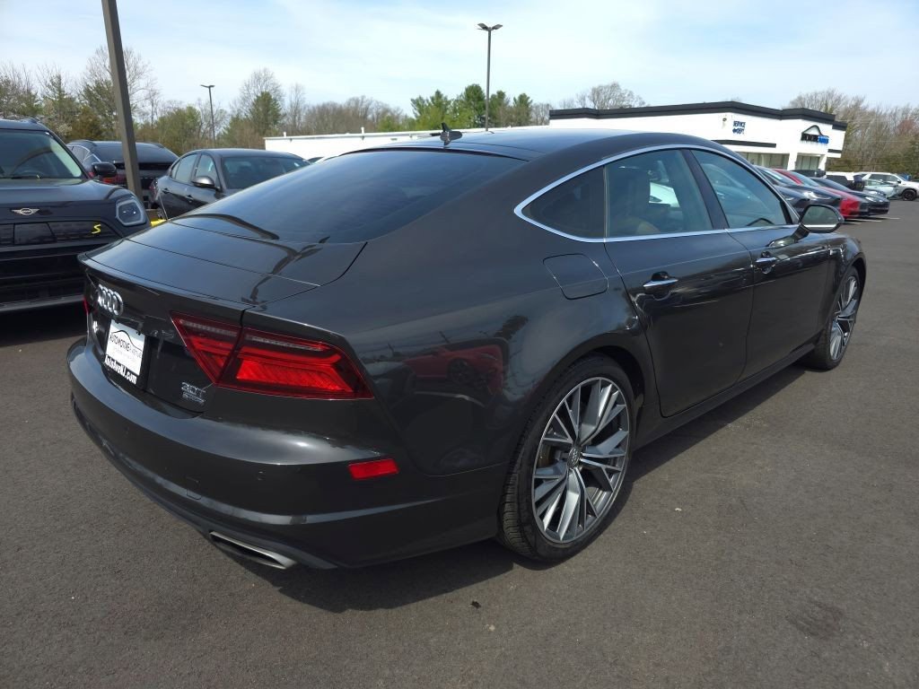 Used 2016 Audi A7 3.0T Prestige w/ Comfort Seating Package image 3