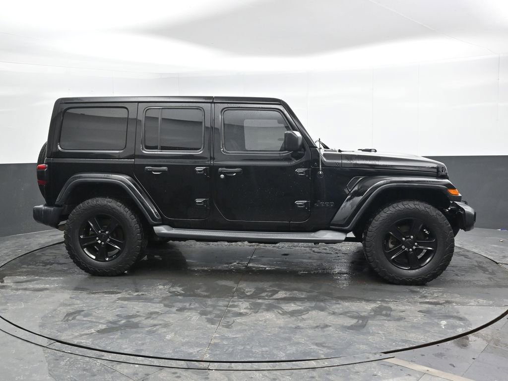 Used 2019 Jeep Wrangler Unlimited Sahara image 5