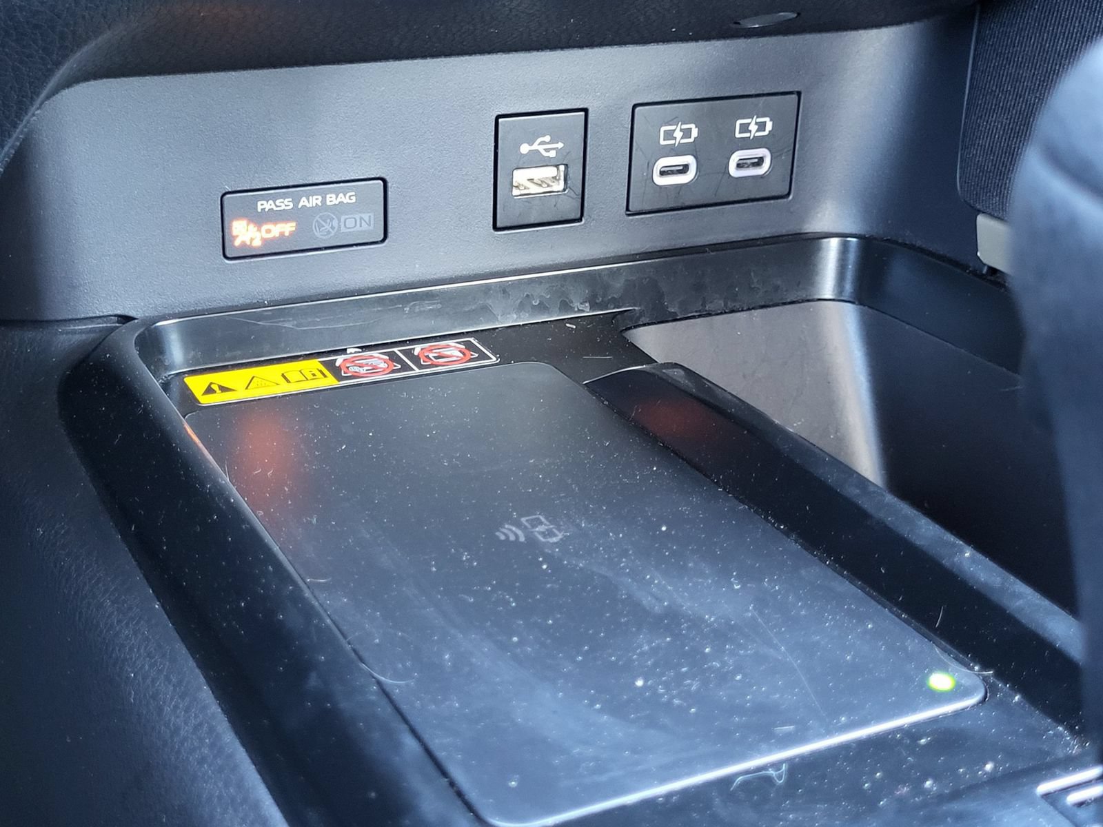 Used 2025 Toyota Camry LE FWD image 23