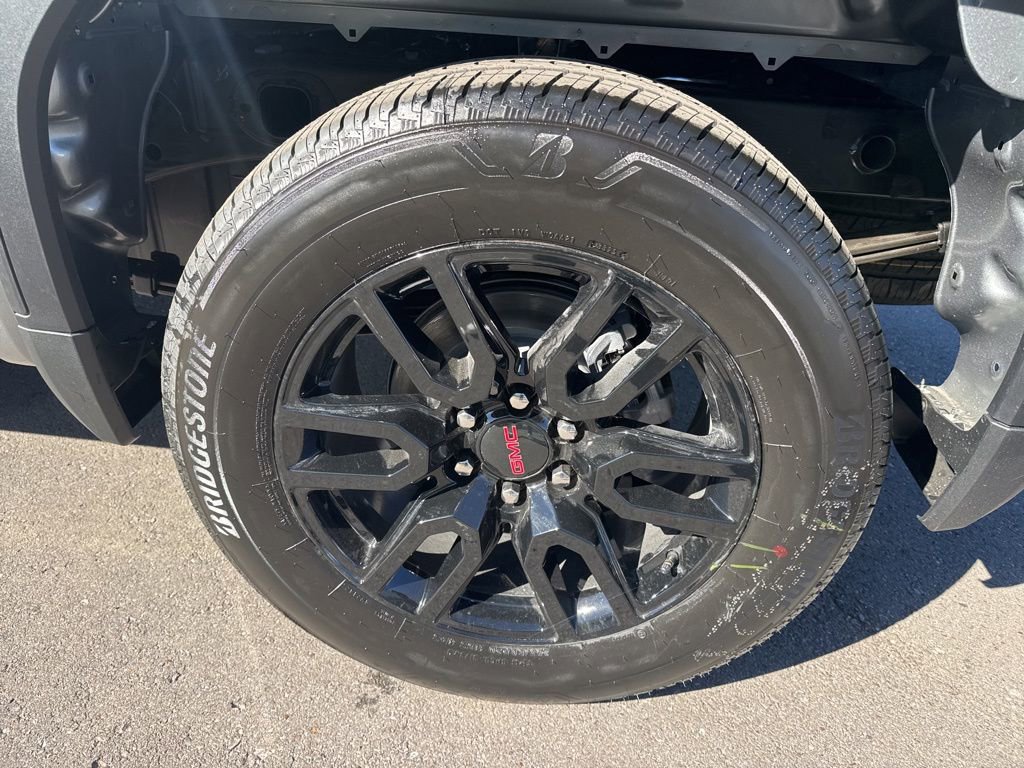 New 2026 GMC Sierra 1500 Elevation image 31