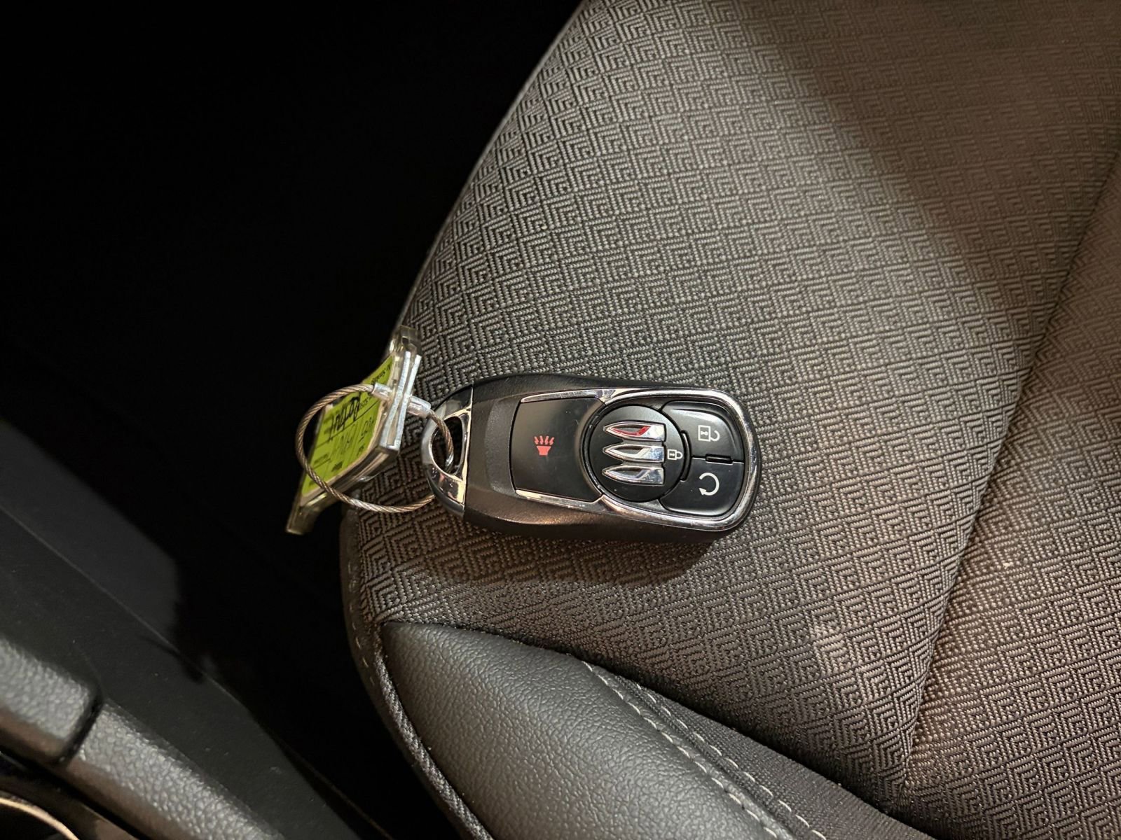 Used 2025 Buick Encore GX Preferred image 22