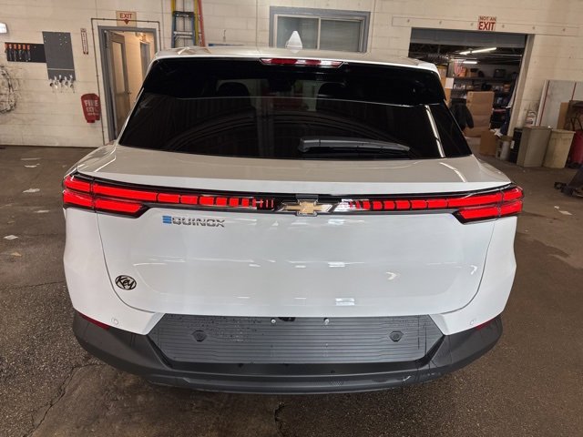 New 2026 Chevrolet Equinox EV LT image 5