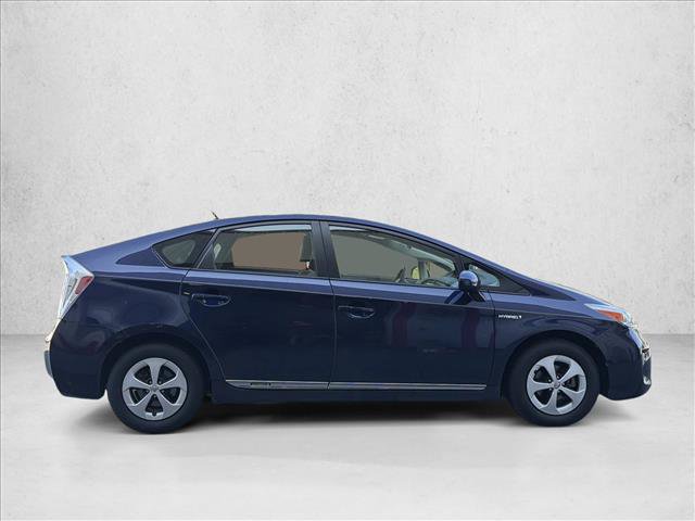 Used 2014 Toyota Prius Two FWD image 4