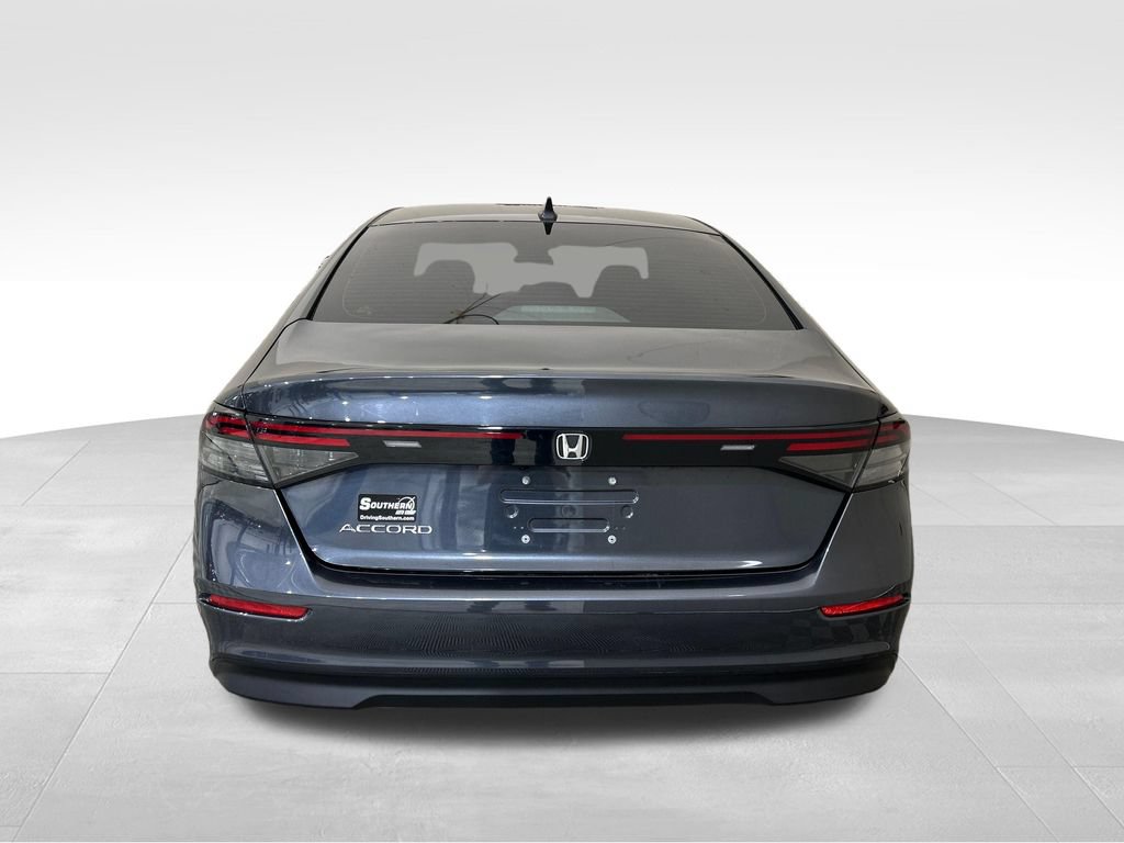 Used 2024 Honda Accord EX image 4
