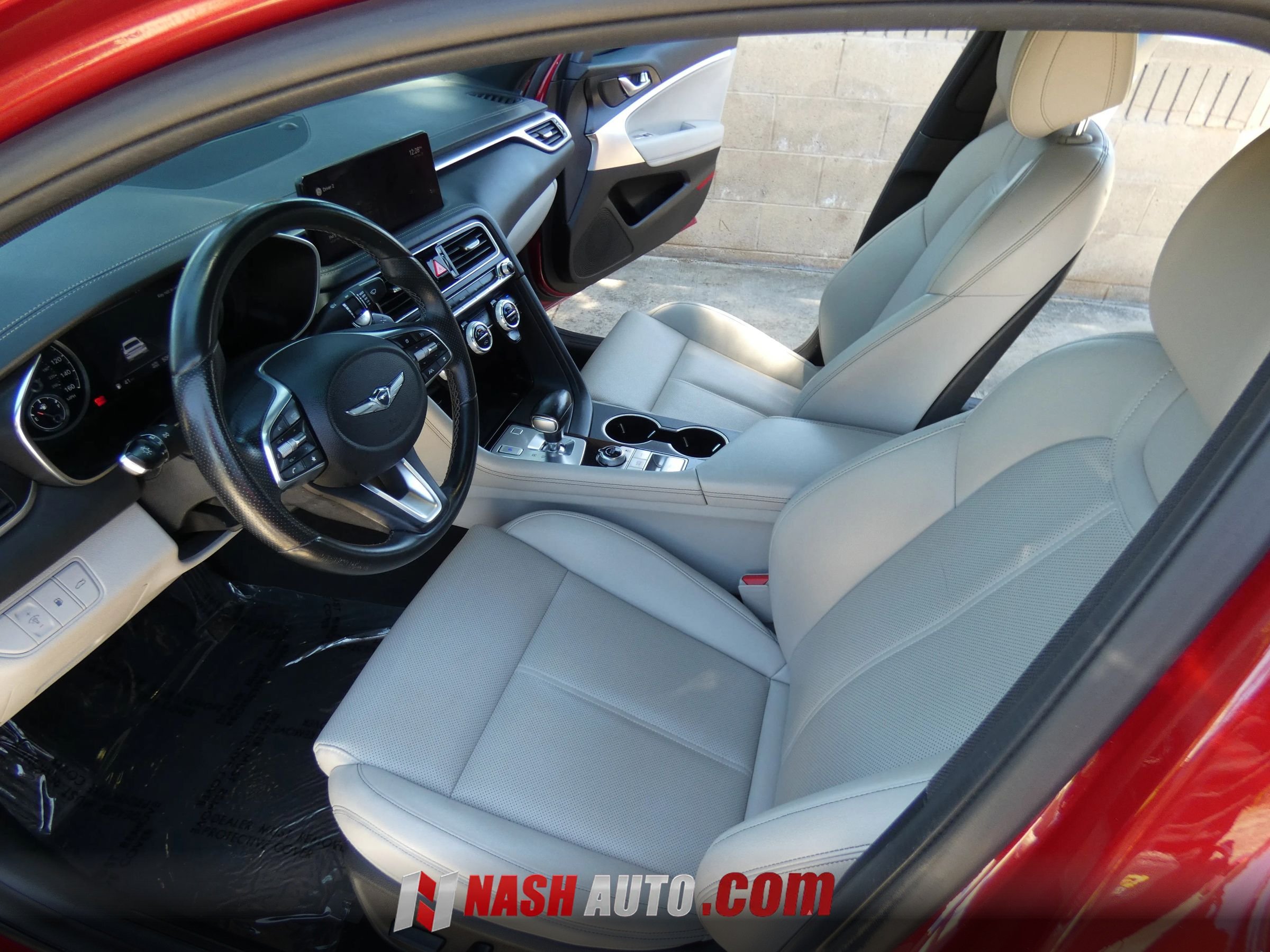 Used 2022 Genesis G70 2.0T RWD image 47