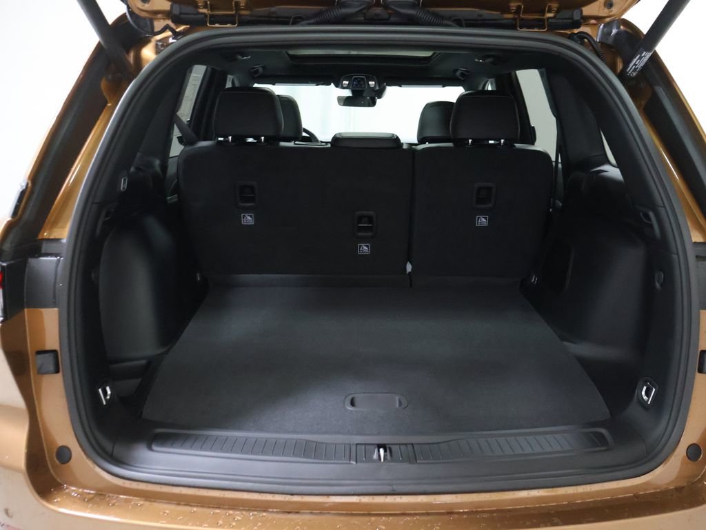 New 2026 Jeep Grand Cherokee Limited image 13