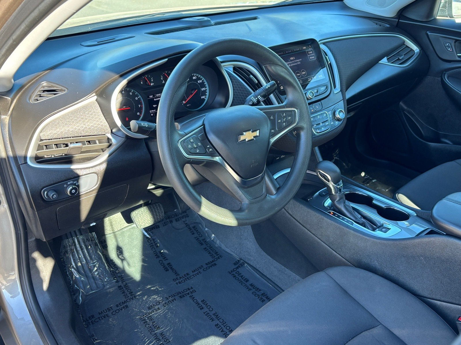 Used 2024 Chevrolet Malibu LT FWD image 20