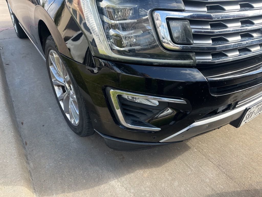 Used 2018 Ford Expedition Limited w/ Equipment Group 302A image 7
