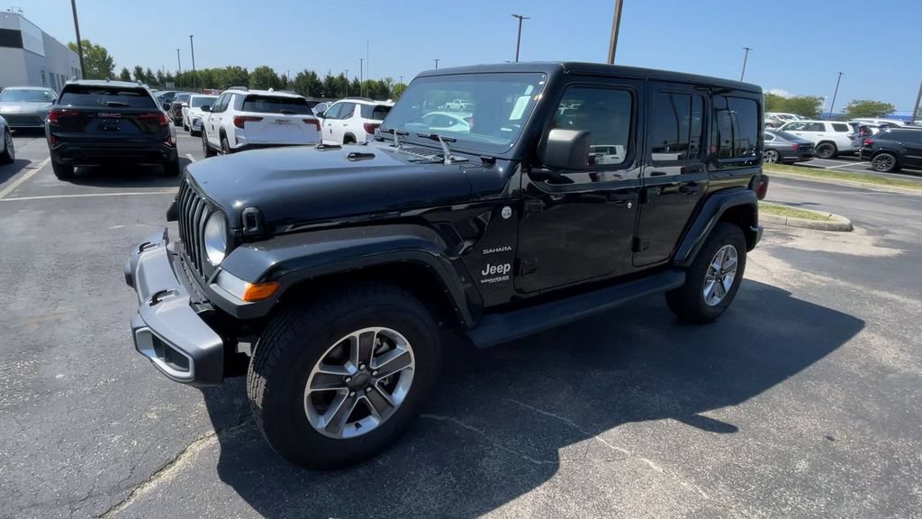 Used 2022 Jeep Wrangler Unlimited Sahara AWD/4WD image 6