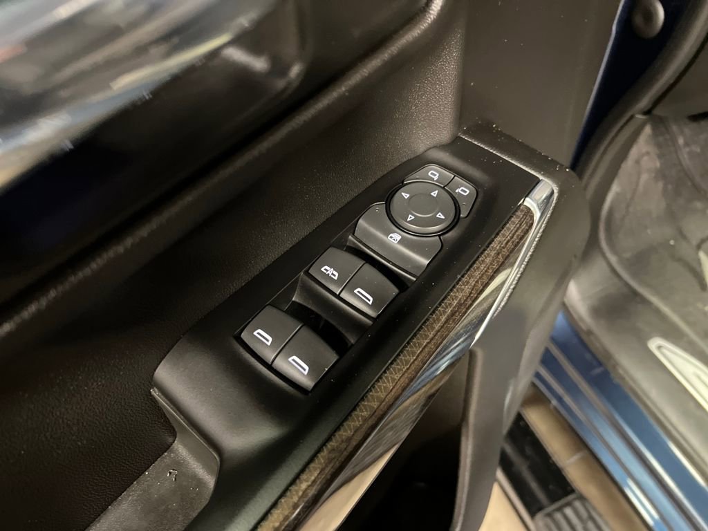 Certified 2022 Chevrolet Silverado 1500 RST AWD/4WD image 17