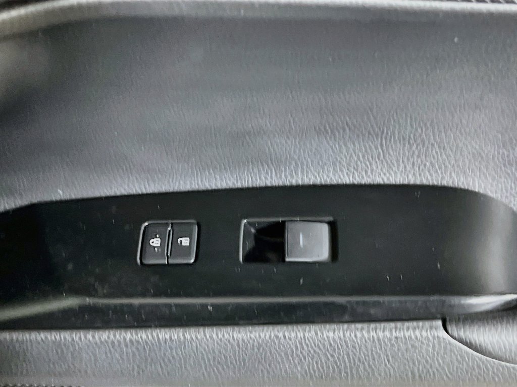 Used 2026 Toyota Camry SE w/ Convenience Package FWD image 29