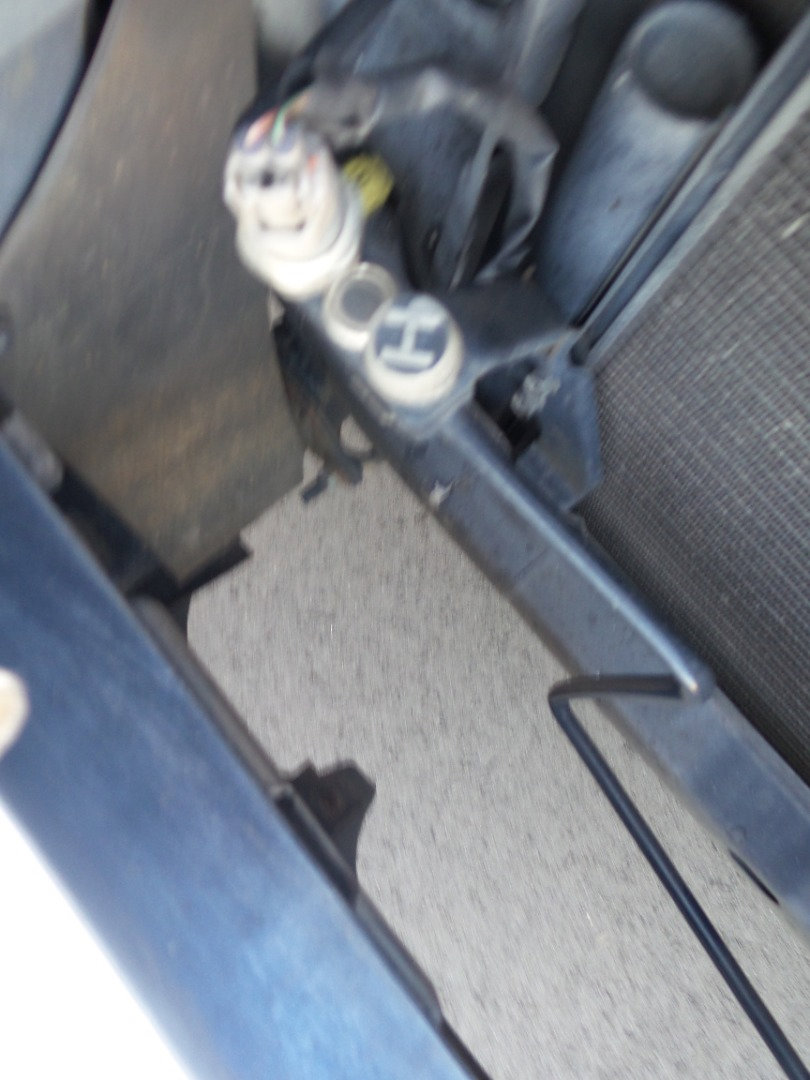 Used 2005 Toyota 4Runner SR5 AWD/4WD image 45