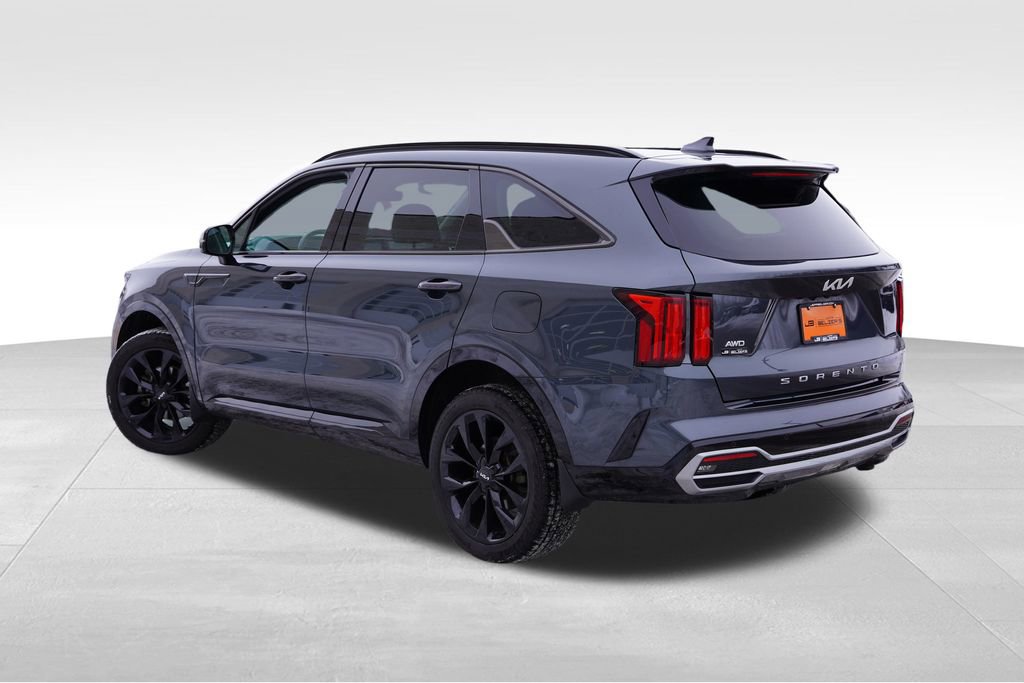 Certified 2022 Kia Sorento SX image 8