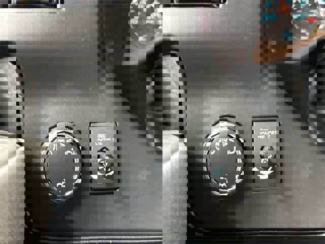 Used 2018 Chevrolet Express 2500 w/ Driver Convenience Package image 19