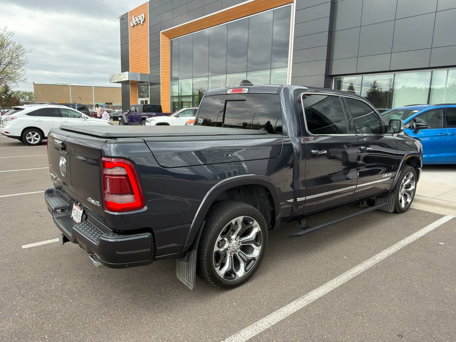 Used 2020 RAM 1500 Limited AWD/4WD image 4