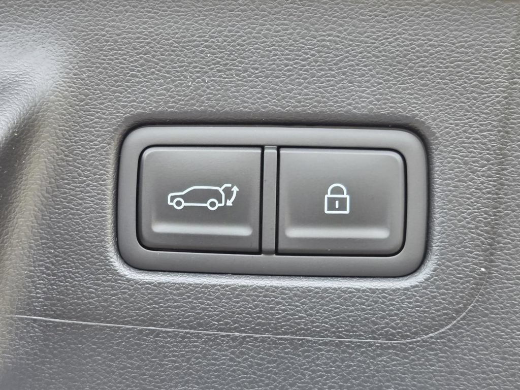New 2027 Hyundai Santa Fe SE FWD image 7