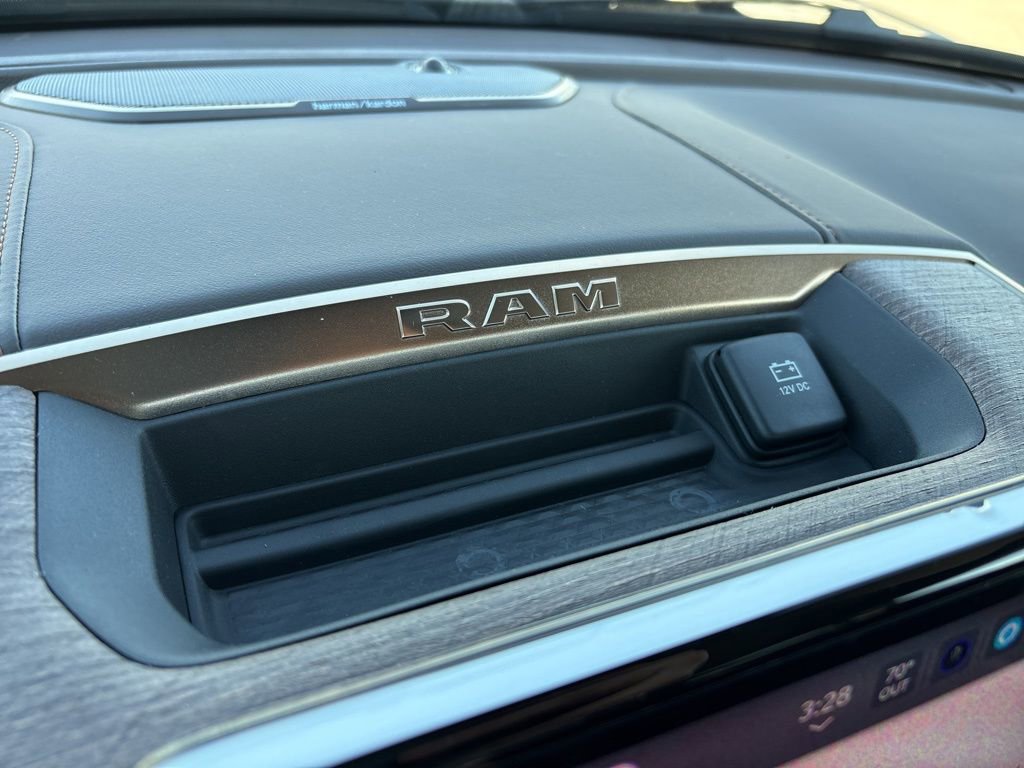 New 2026 RAM 3500 Longhorn image 18